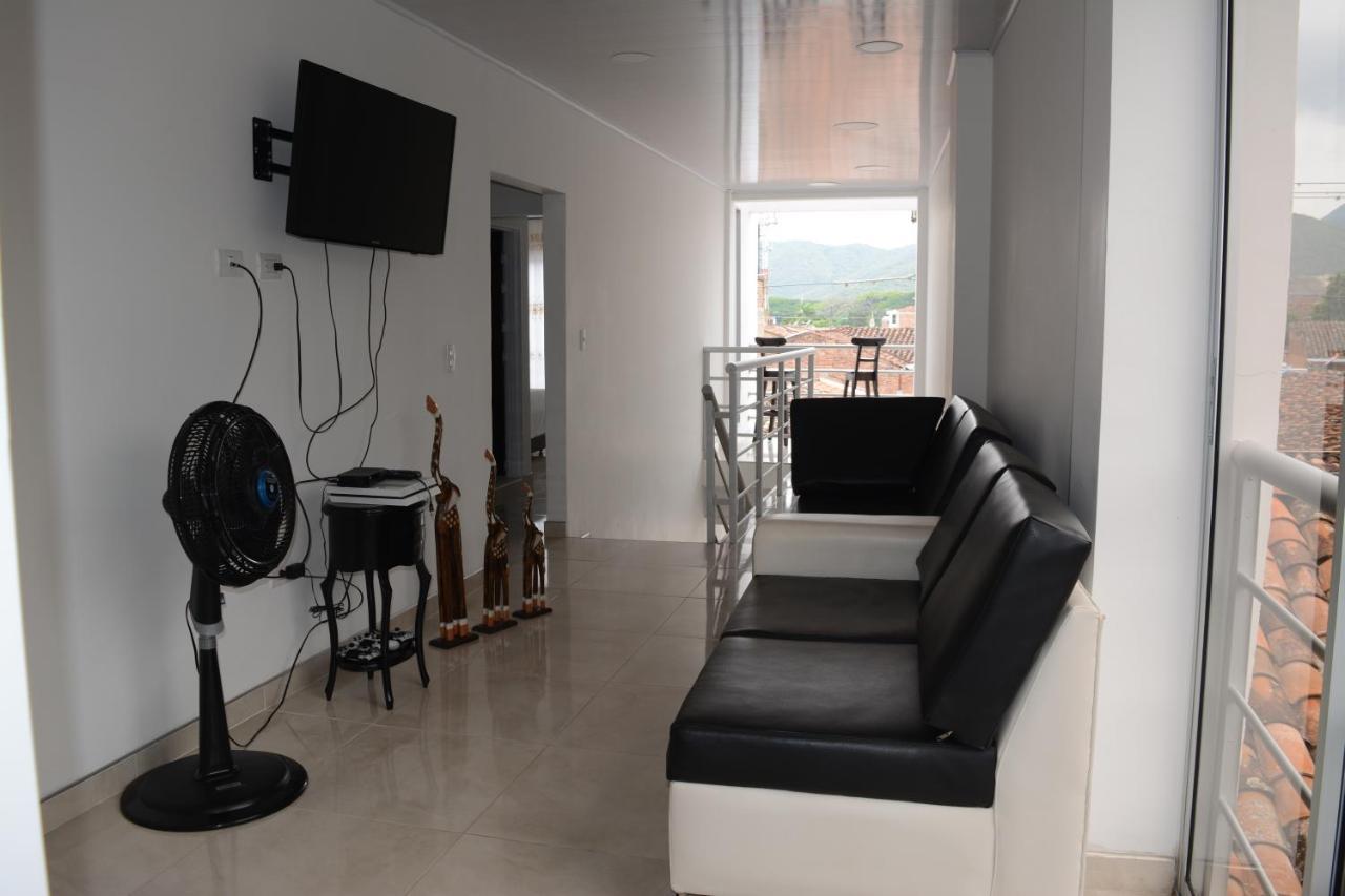 Hotel Brisas Del Norte Roldanillo Dış mekan fotoğraf