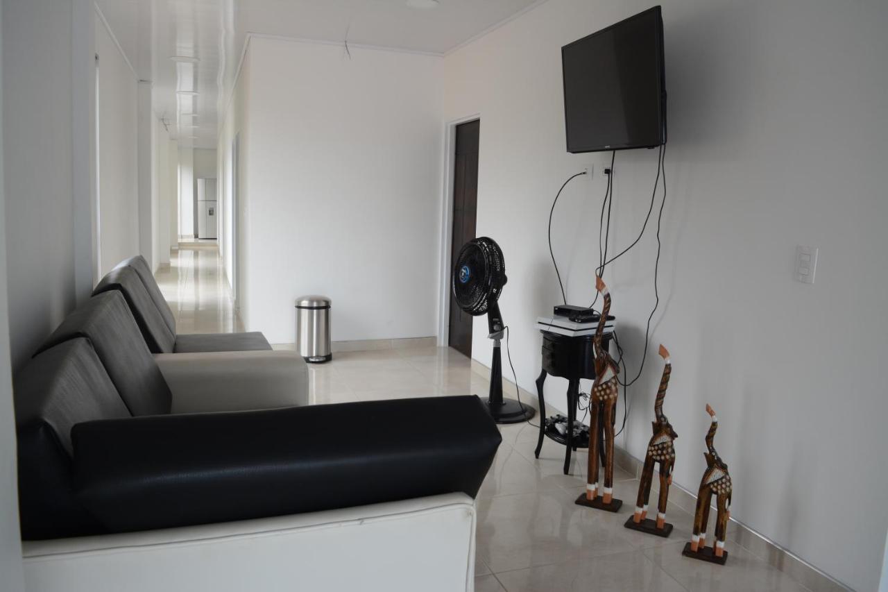 Hotel Brisas Del Norte Roldanillo Dış mekan fotoğraf